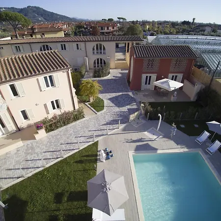 Aparthotel Il Tremarino Camaiore